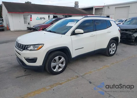 2020 Jeep Compass Latitude Fwd z USA, uszkodzony, nr VIN 3C4NJCBB1LT176954